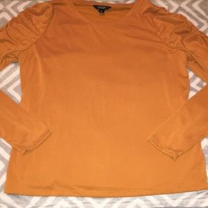 Ladies long sleeve tee